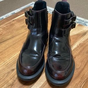 Dr. Martens Chelsea Boot